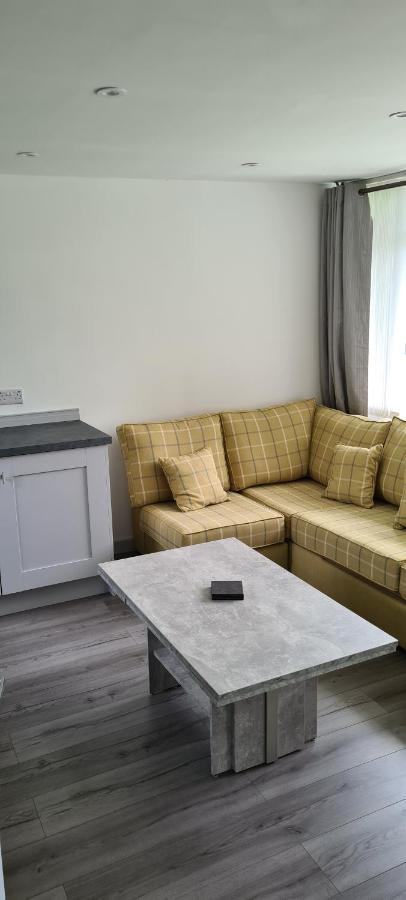 Апартаменти Forget-Me-Not 114 Woodlands Park New Quay Нью-Кі Екстер'єр фото